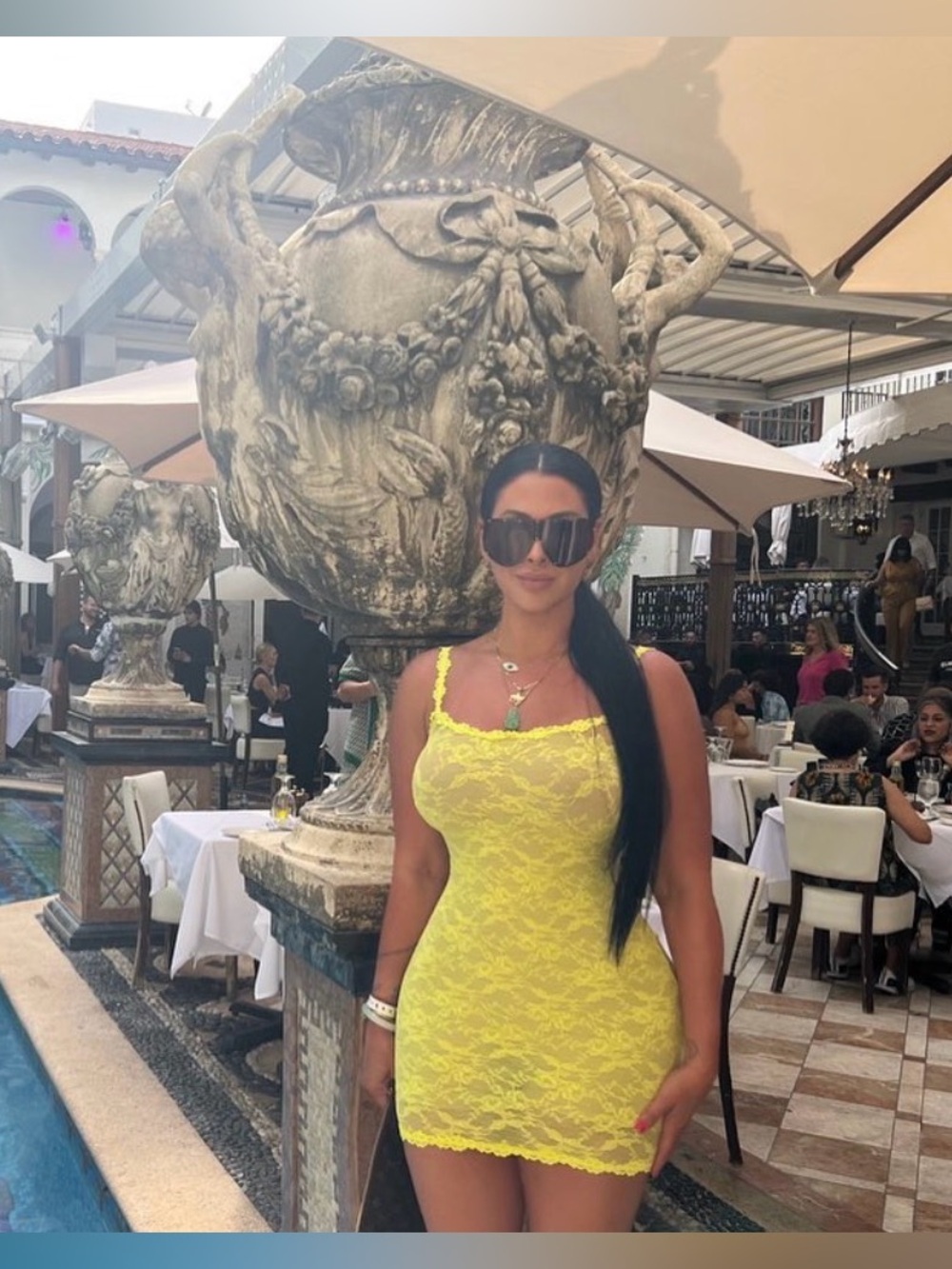 SKIMS Neon Yellow Lace Mini Dress Size L | Worn Once | Bodycon - Picture 5 of 5